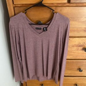 XLarge woman’s long sleeve shirt